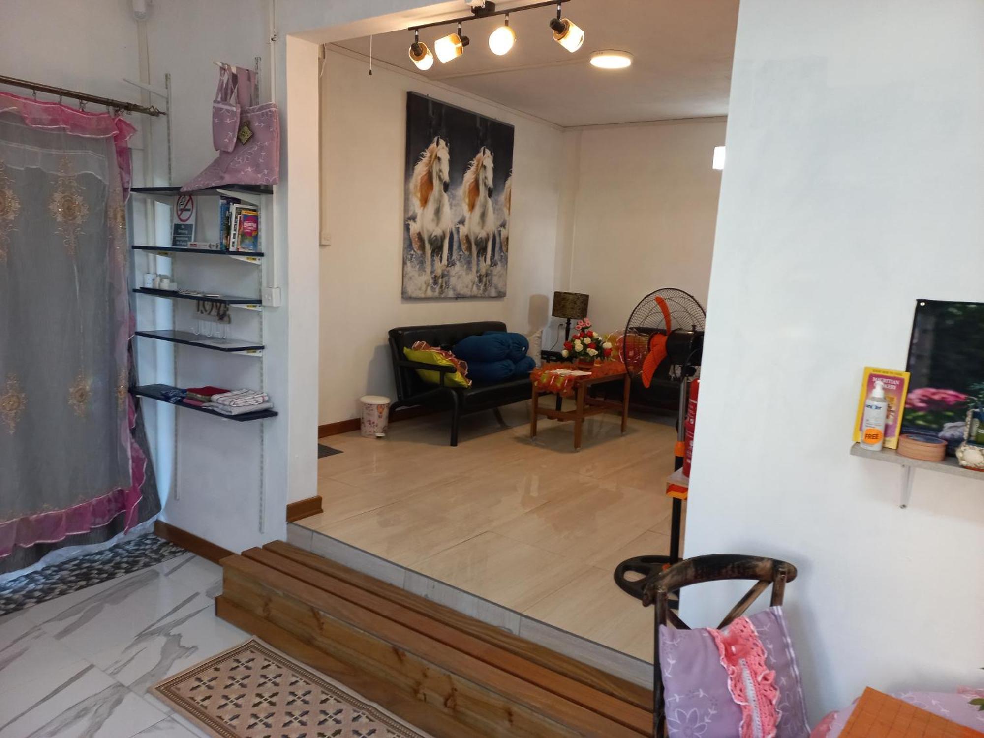 Open Air Cafe & Apartments Port Louis Room photo